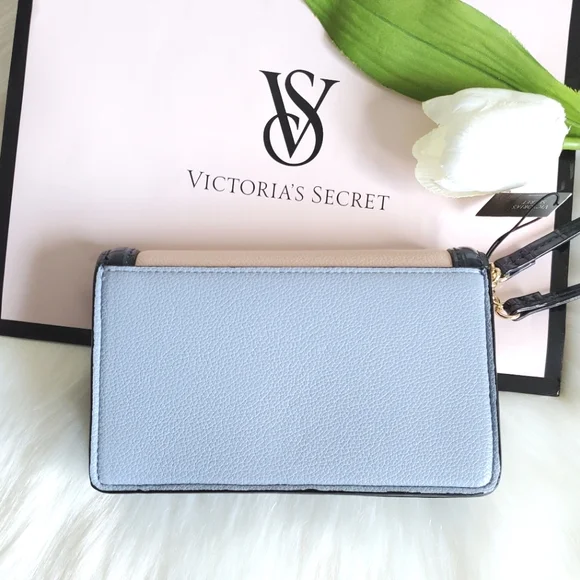 VICTORIA'S SECRET WALLET - Picture 3 of 8